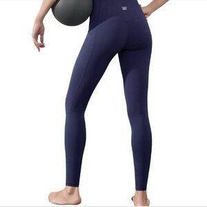 Lulu Mac Navy Solid Leggings